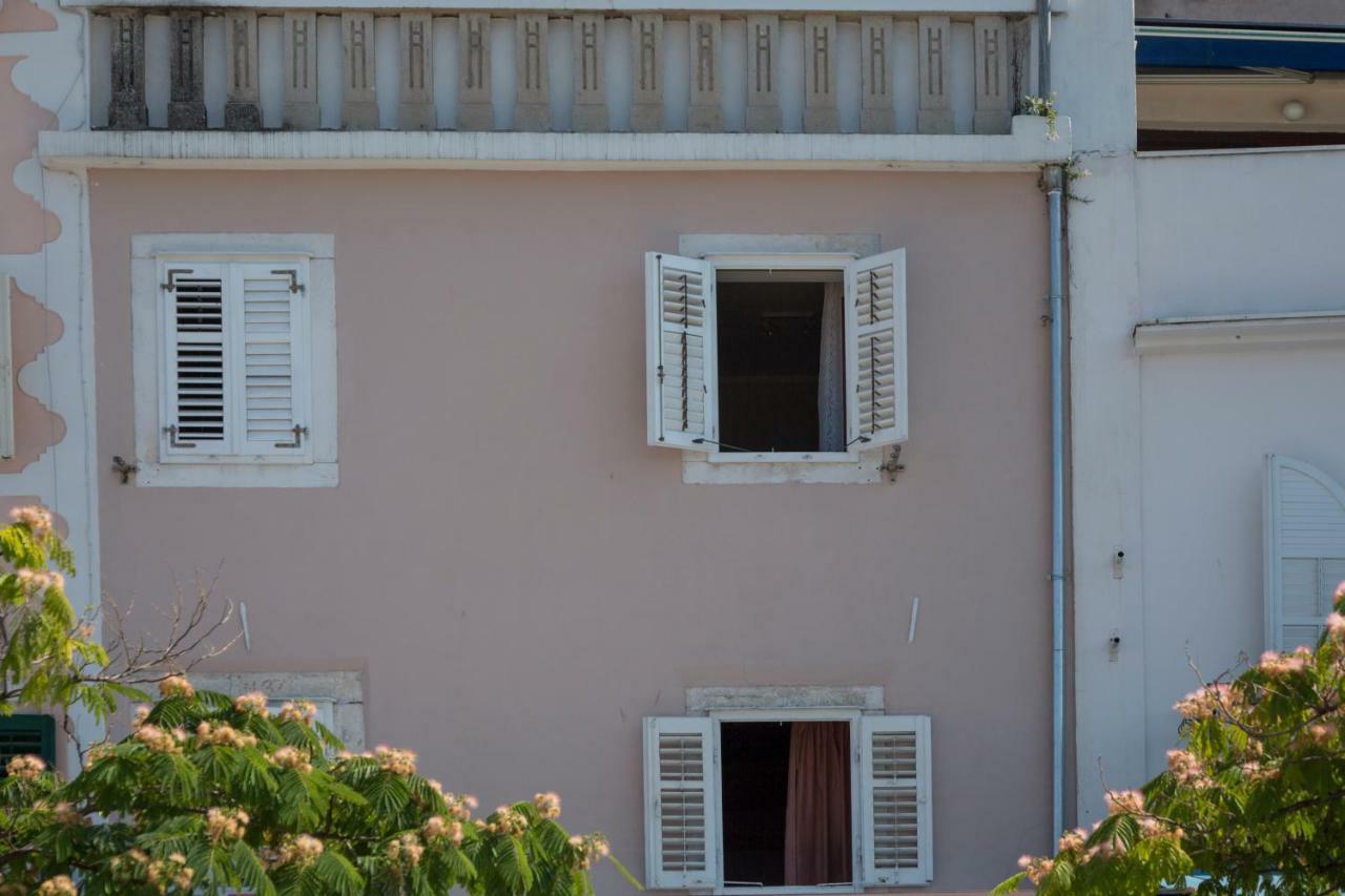 Apartment Riva Šibenik Kültér fotó